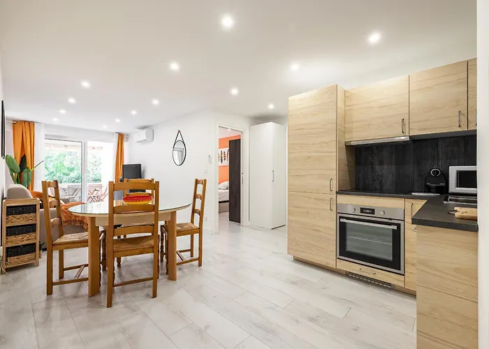 아파트 Eden Park - 2 Pieces, Proche 멍똥